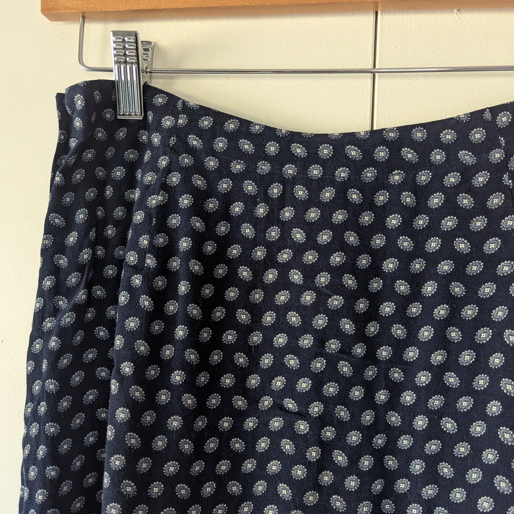 Merona Dark Blue Mini Skirt with White Pattern - Picture 3 of 6